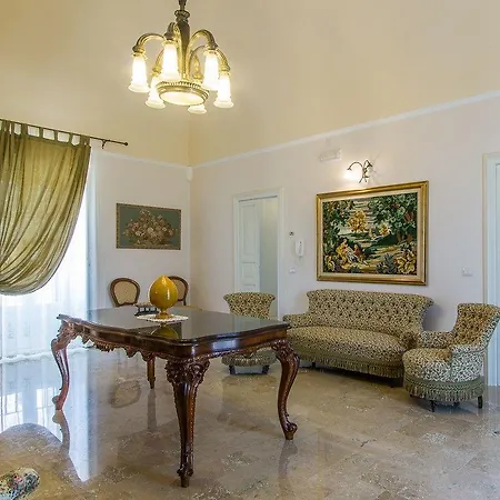 Tenuta Odegitria מלון *